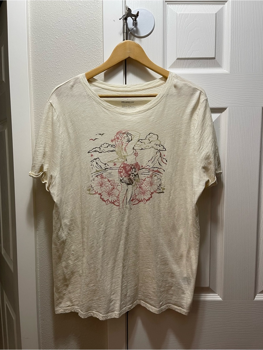 torrid Cream Graphic Tee with Floral and Girl Illustration